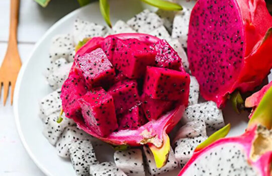 can dogs eat dragon fruit